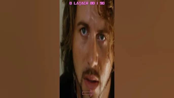 Codzienne telefony w związku: żart z filmu czy sekret bliskości?